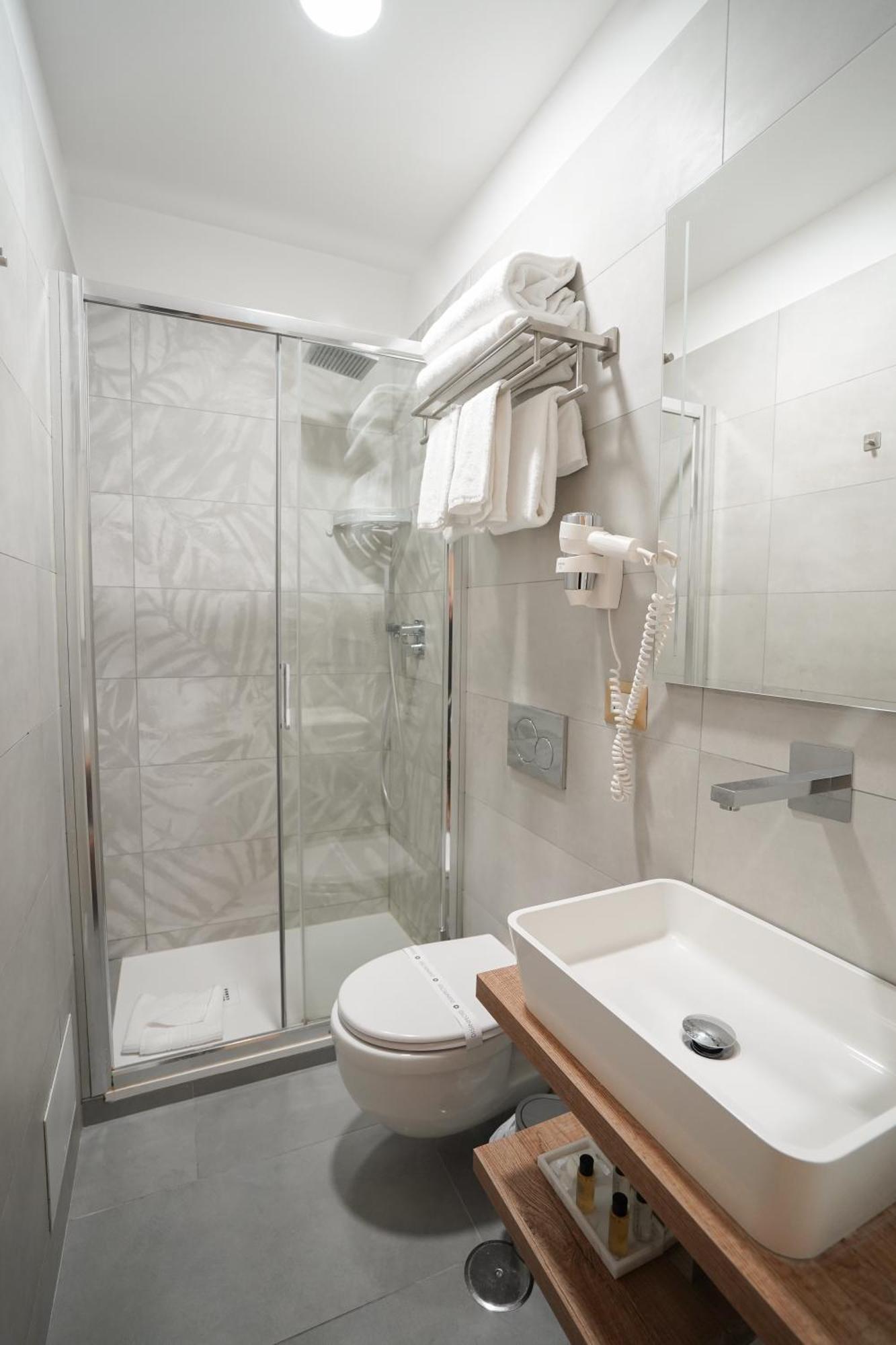 רומא Charm&Bella Guesthouse מראה חיצוני תמונה