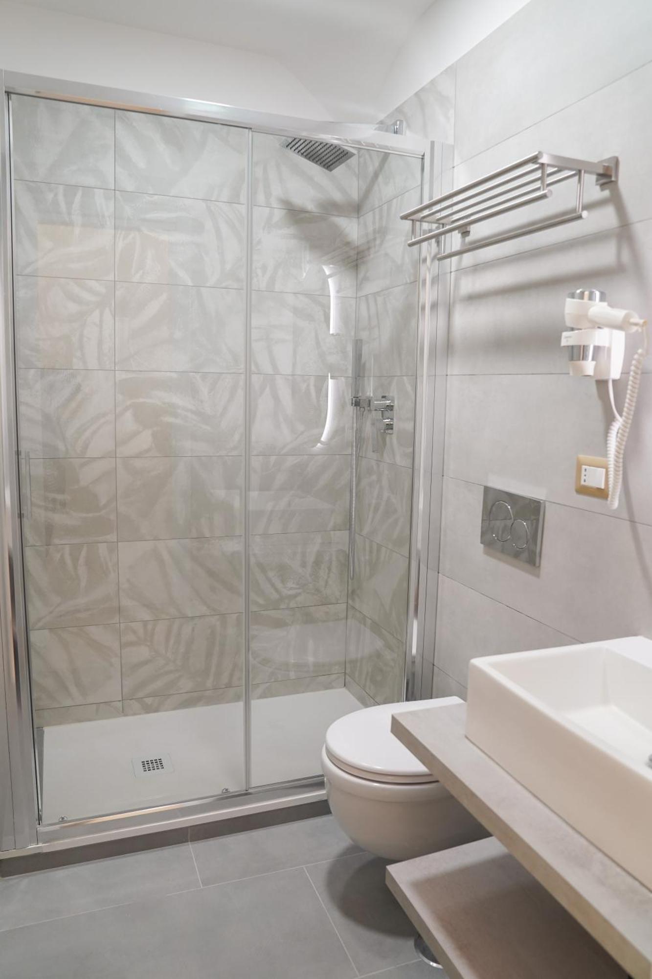 רומא Charm&Bella Guesthouse מראה חיצוני תמונה
